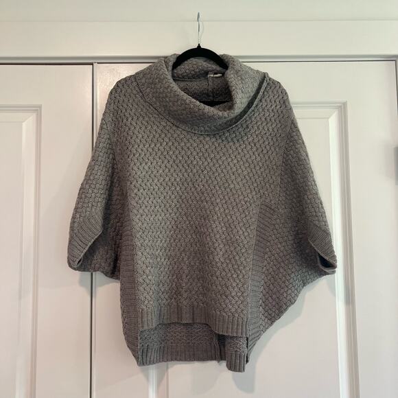 Moth Women's Loose Knit Turtleneck‎ Bat Wing Sweater Light Grey Size XS - Picture 1 of 7